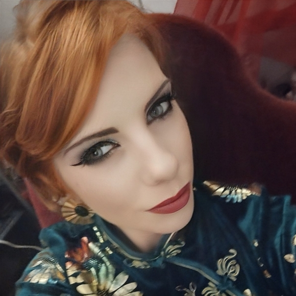 Meet your Posher, Kassianne - Picture 3 of 3